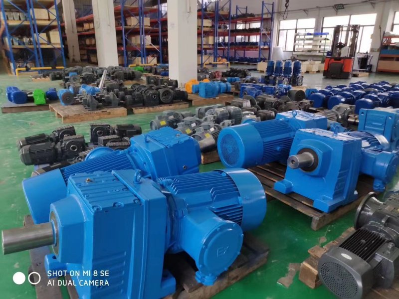 R系列斜齿轮减速机输出扭矩的研究（r系列斜齿轮减速机标准）