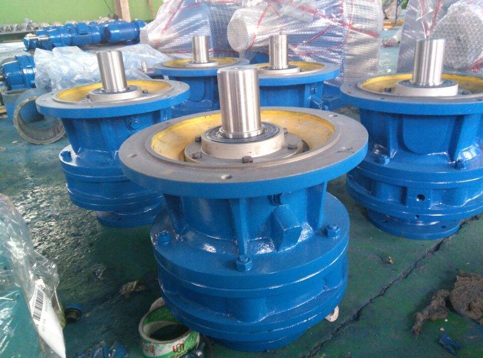 R系列斜齿轮减速机维护保养方法（r系列斜齿轮减速机拆装步骤）